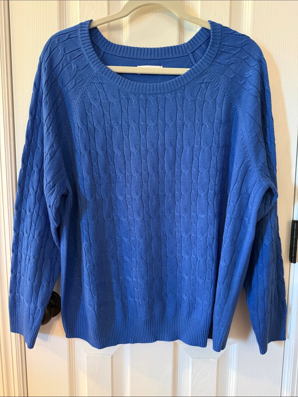 Croft and Barrow Blue Women's Cable Knit Sweater